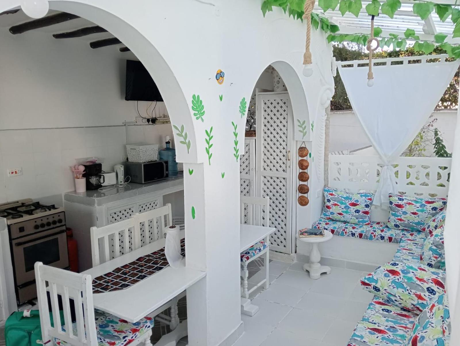 Nyumba Tulivu Apartment Watamu Bagian luar foto